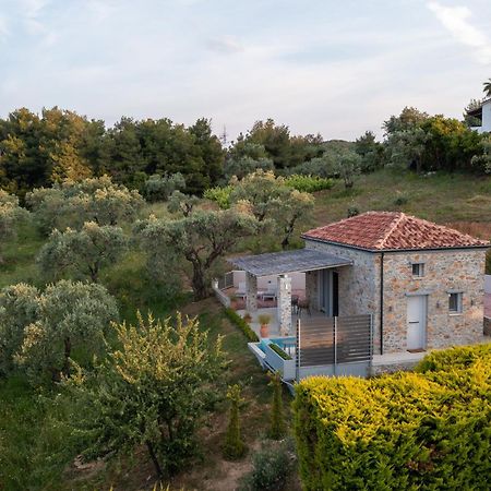 Stone Build Suite With Private Pool Kolios Zewnętrze zdjęcie